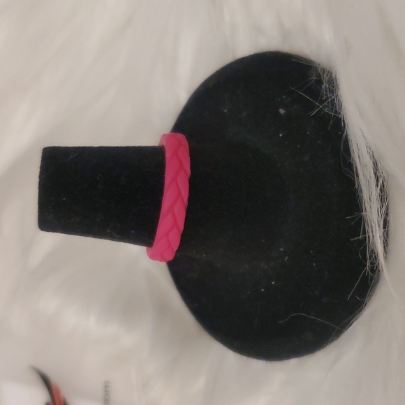 Set of 2 Silicone Rings/Bands - Picture 2 of 3